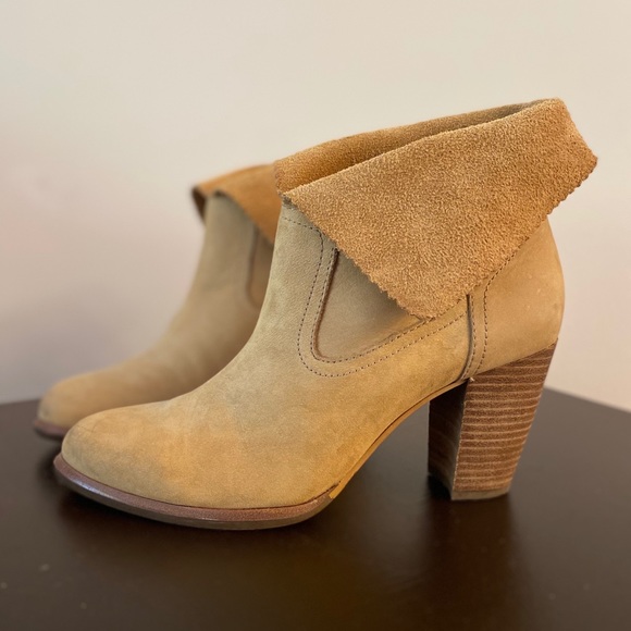 UGG suede booties - Picture 3 of 7